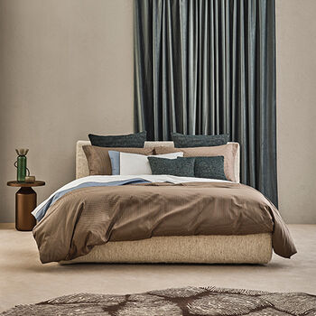 Colour Block, Horizon, String